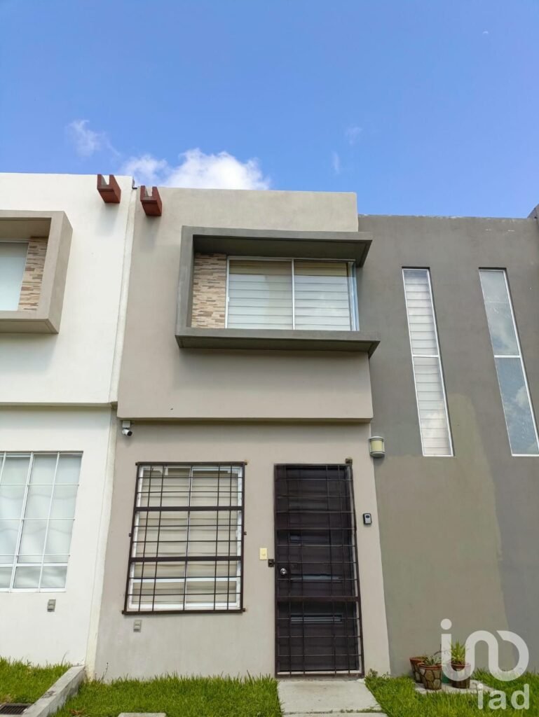 CASA EN RENTA EN PRIVANZAS VERACRUZ