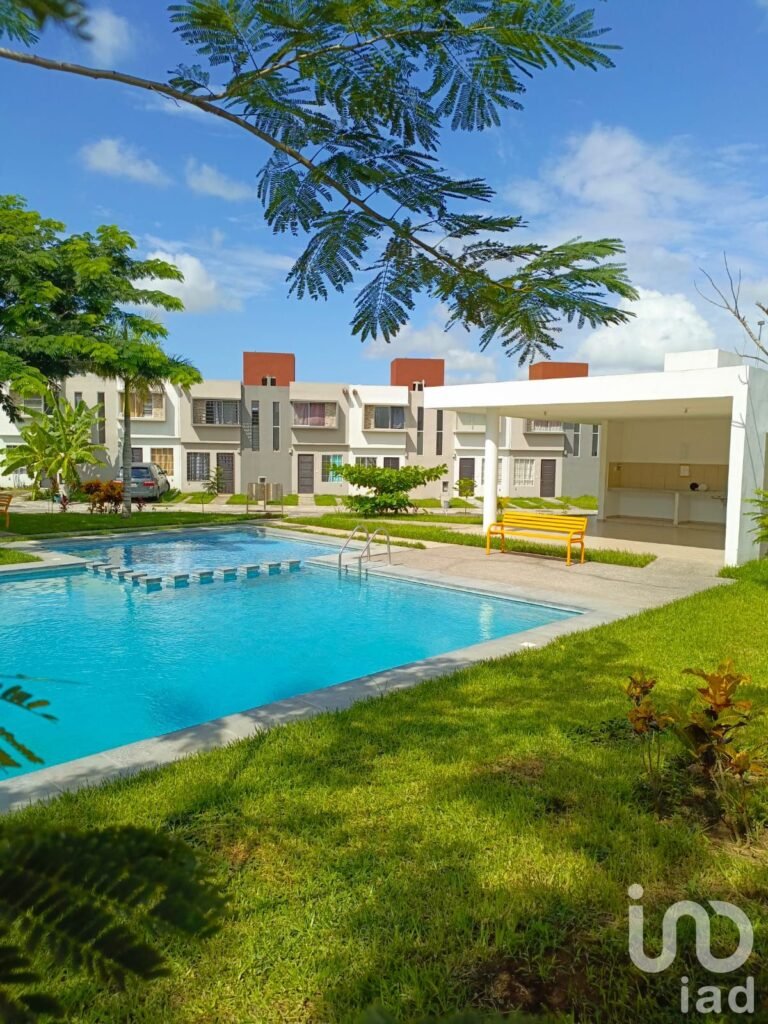 CASA EN RENTA EN PRIVANZAS VERACRUZ