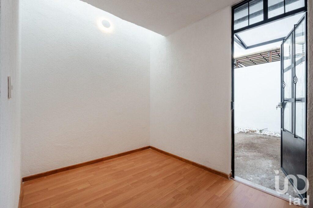 VENTA DE CASA REMODELADA EN MORELIA