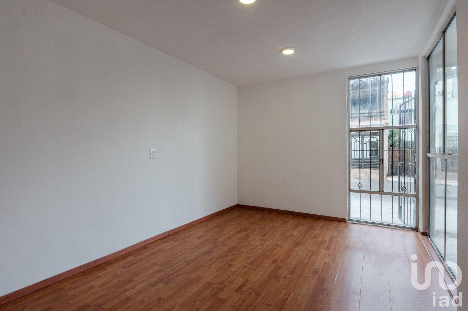 VENTA DE CASA REMODELADA EN MORELIA