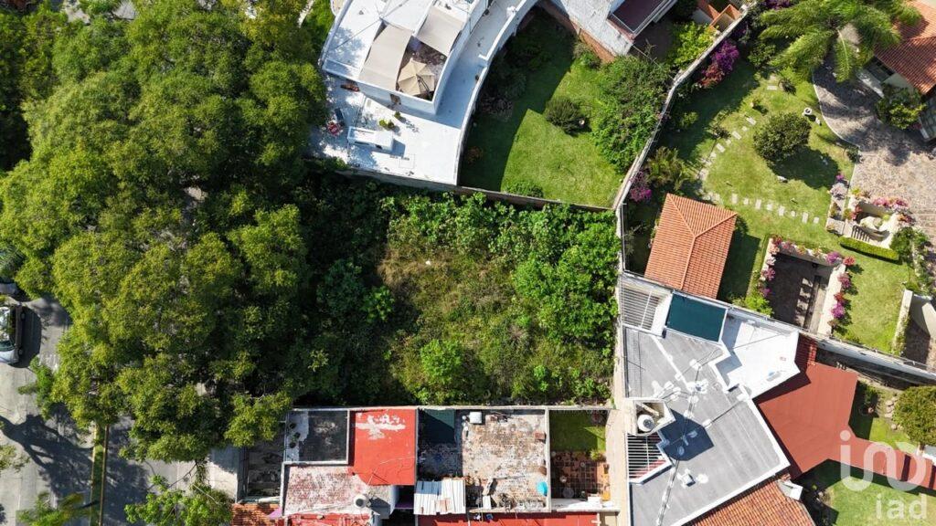 En VENTA Terreno Residencial en el Exclusivo Fraccionamiento Jacarandas