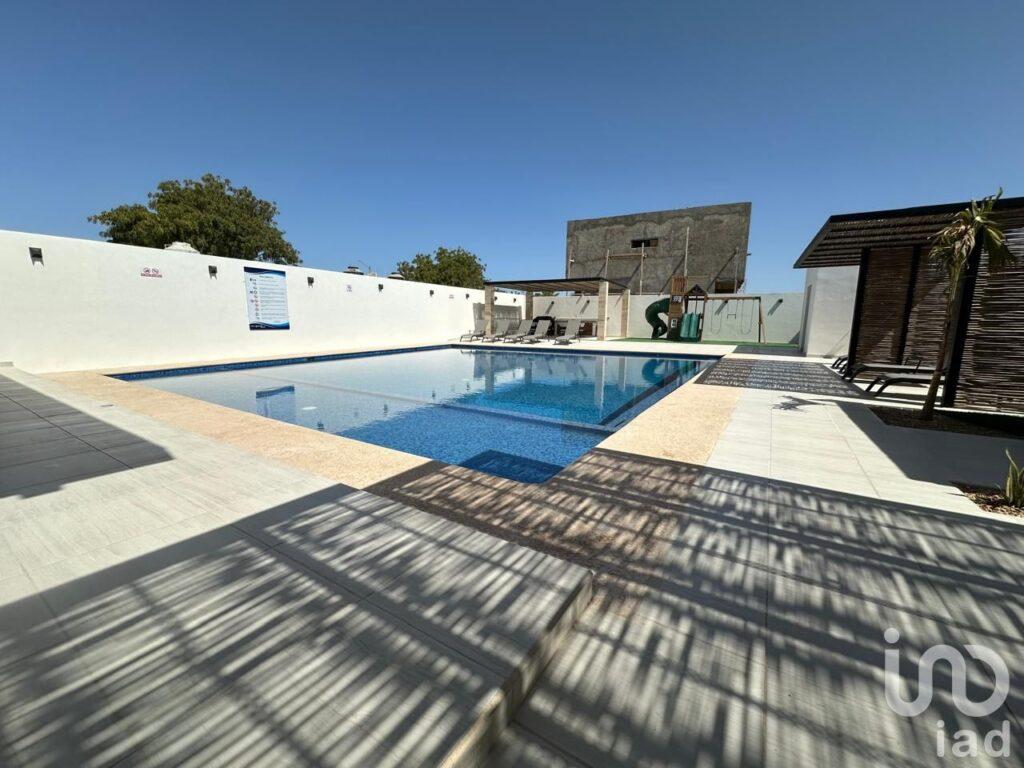 CASA EN VENTA EN FRACCIONAMIENTO PRIVADO