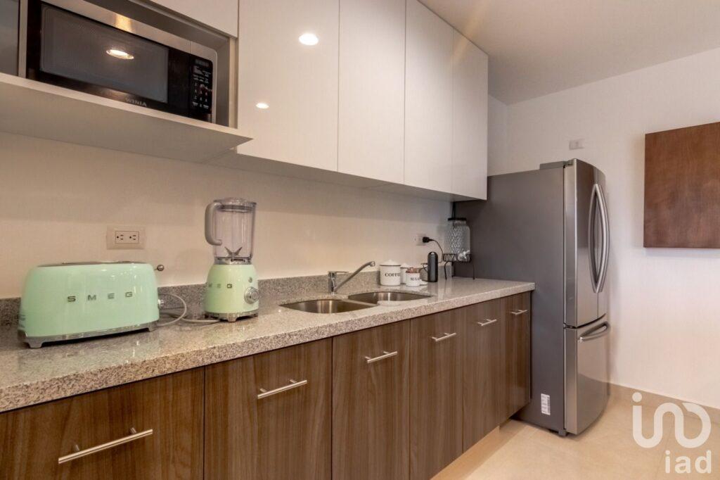 Últimas Residencias Exclusivas con Sótano dentro de Fraccionamiento en Zibatá, Querétaro