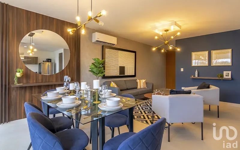 Exclusiva Residencia de 2 niveles dentro de Fraccionamiento en Zibatá, Querétaro