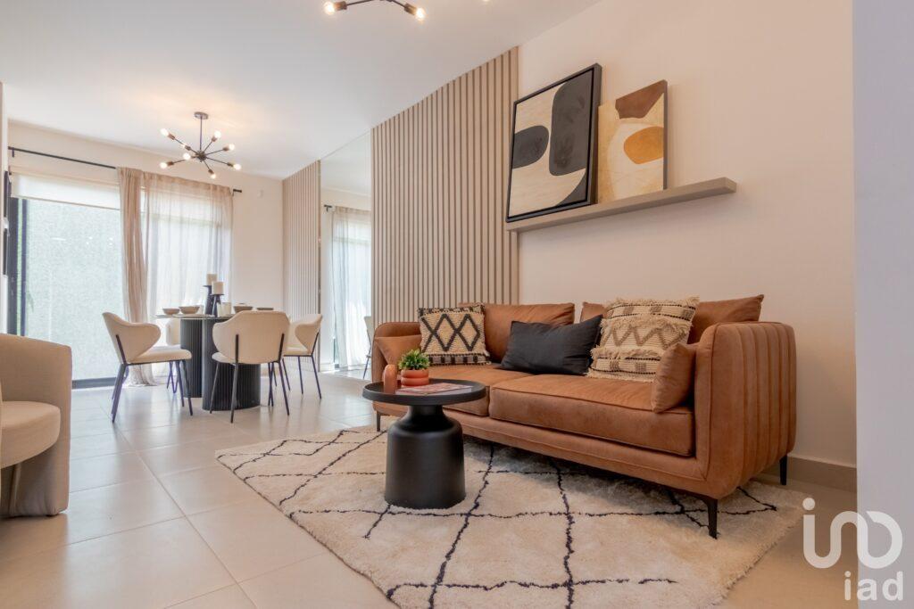 Hermosa Casa Residencial de 2 niveles en Zakia, Querétaro