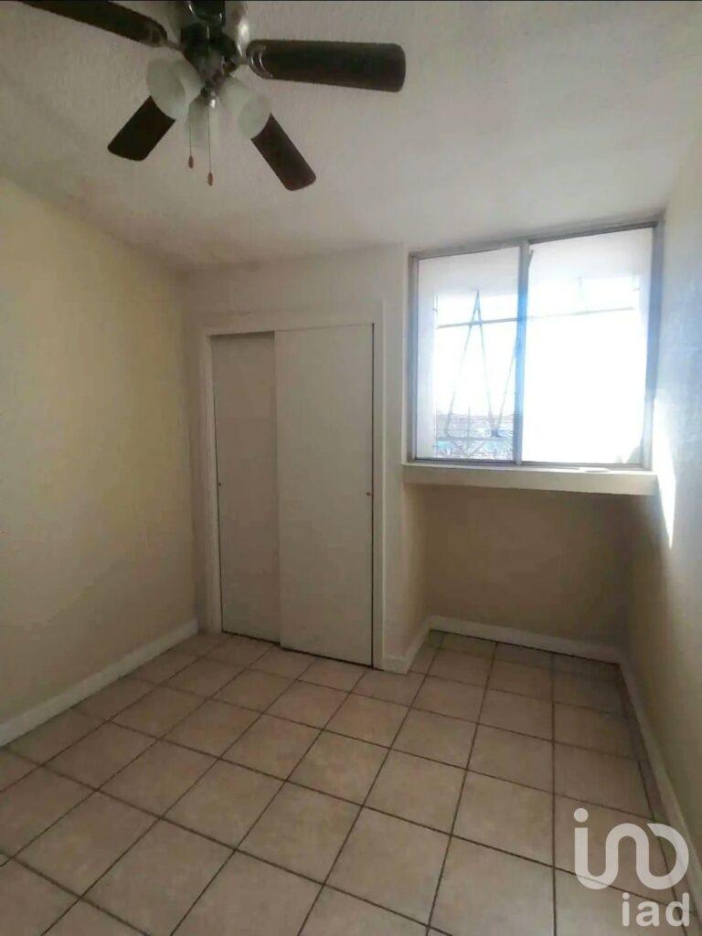 Casa en Venta 2 plantas Zona Aeropuerto cerca de Av. Tecnologico