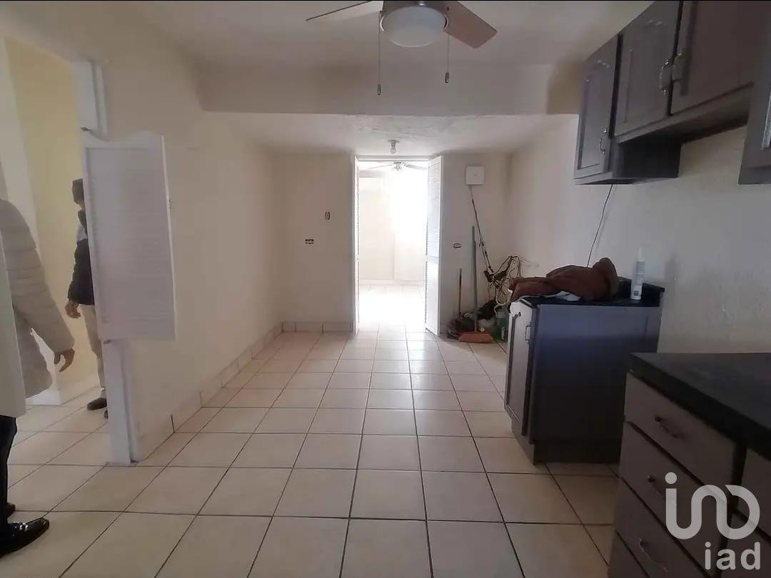 Casa en Venta 2 plantas Zona Aeropuerto cerca de Av. Tecnologico