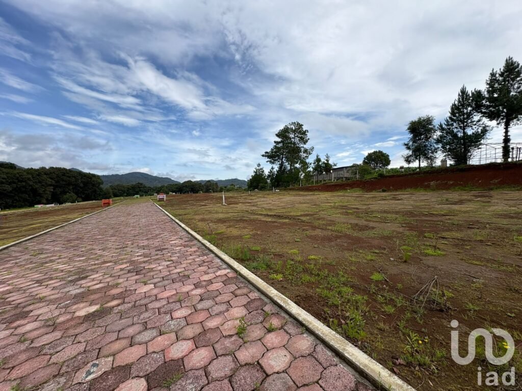 FRACCIONAMIENTO RESIDENCIAL REFUGIO EN LAS ESTRELLAS