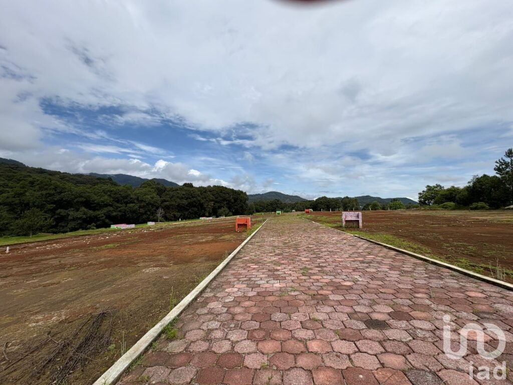 FRACCIONAMIENTO RESIDENCIAL REFUGIO EN LAS ESTRELLAS