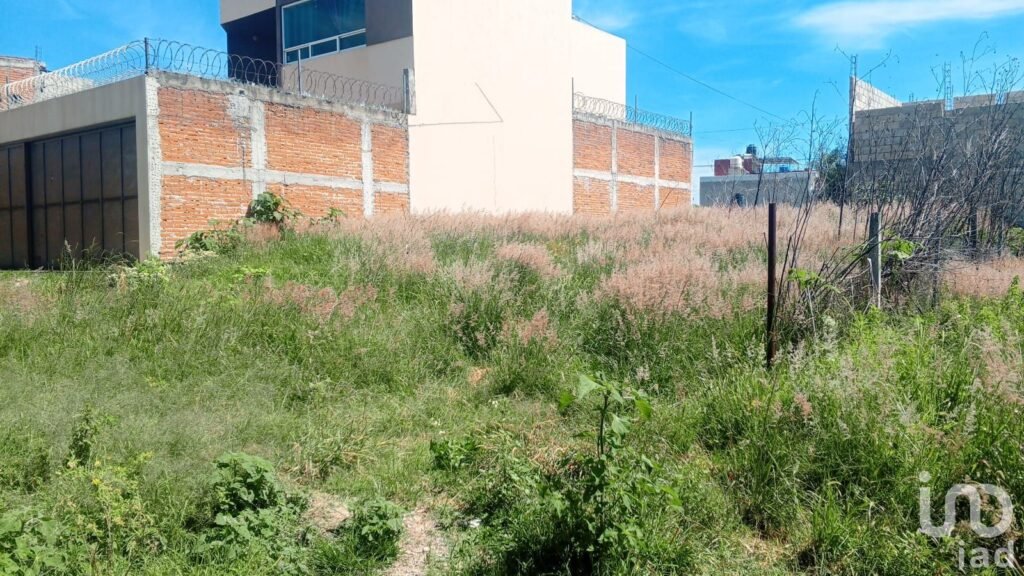 Terreno en Venta En Colonia Nueva Alemania, Cerca de VW Y Parque FINSA