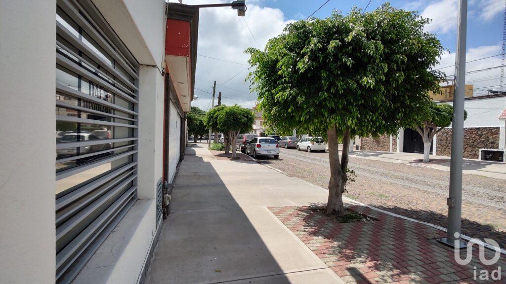 Casa en Venta  Querétaro Colonia Cimatario 1a. sección USO MIXTO