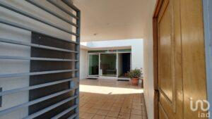 Casa en Venta Querétaro Colonia Cimatario 1a. sección USO MIXTO Casa en Venta Querétaro Colonia Cimatario 1a. sección USO MIXTO