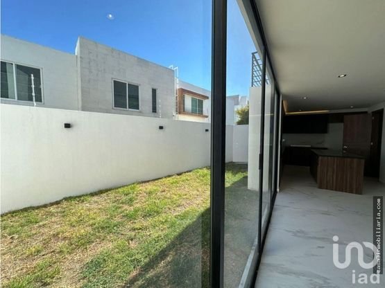 Casa En Venta Recamara En Planta Baja, Lomas De Angelopolis