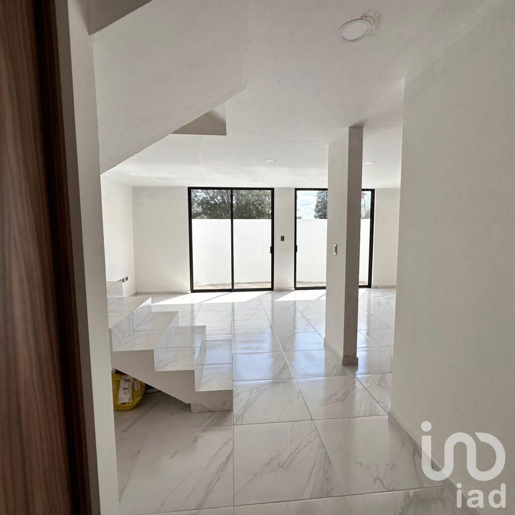 Casa En Venta En San Pedro Cholula, Fraccionamiento Cerrado