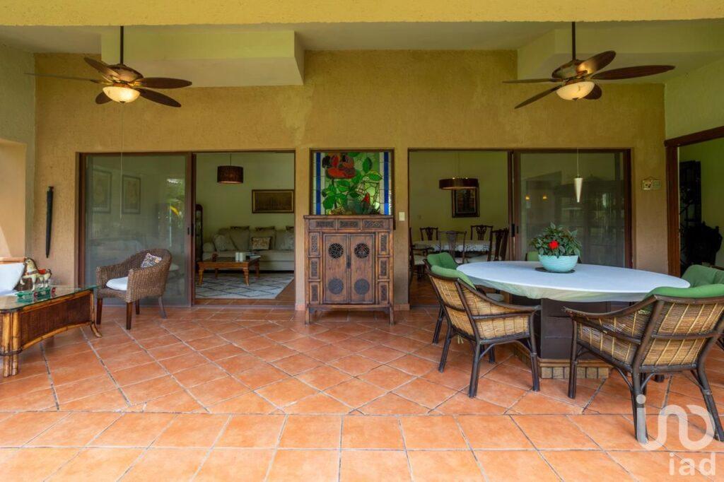 Venta dos casas en condominio en La Herradura Cuernavaca