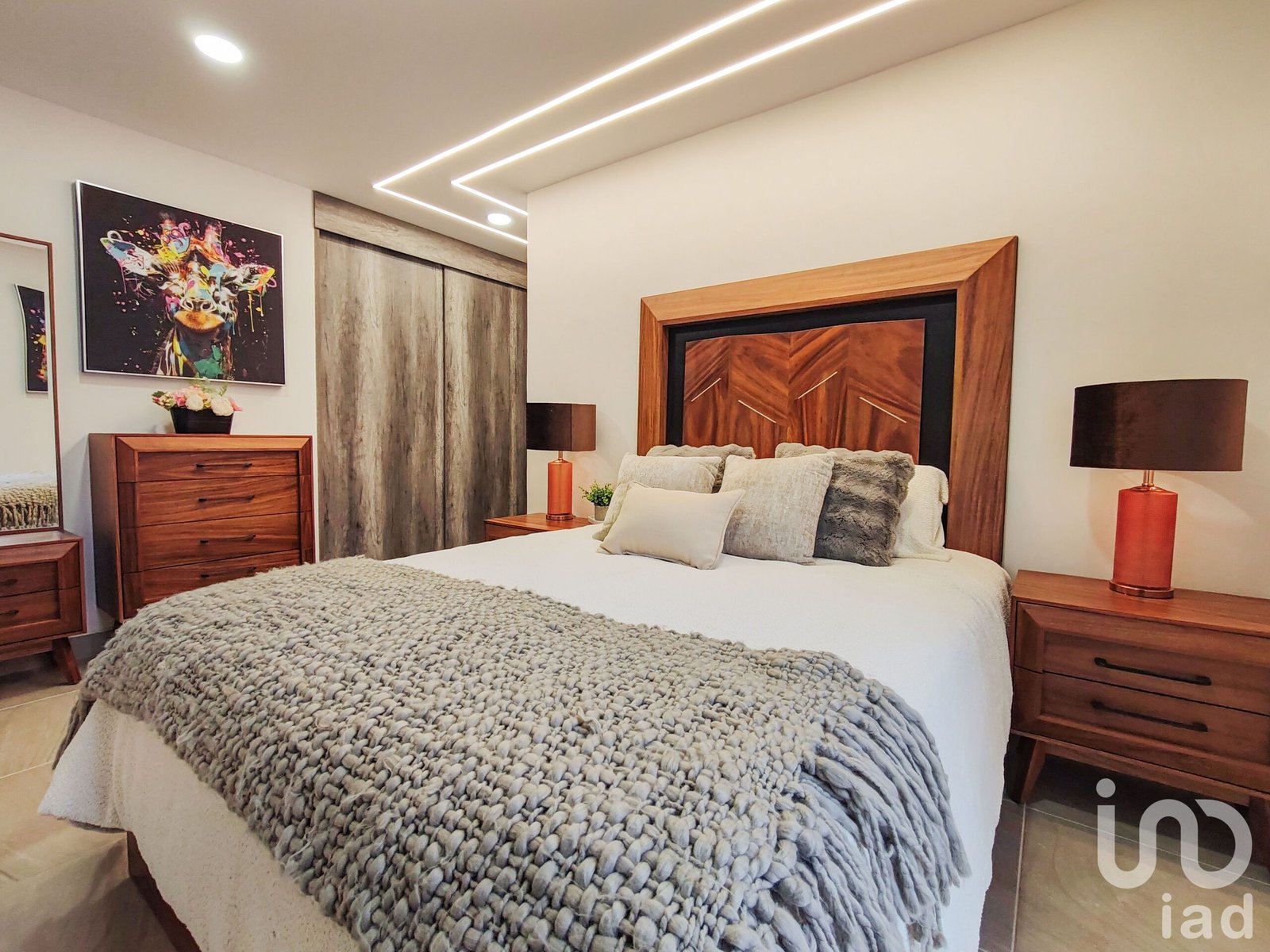 Espectacular Penthouse en venta en La Paz, Puebla. Lujo con Andrea Legarreta. Espectacular Penthouse en venta en La Paz, Puebla. Lujo con Andrea Legarreta.