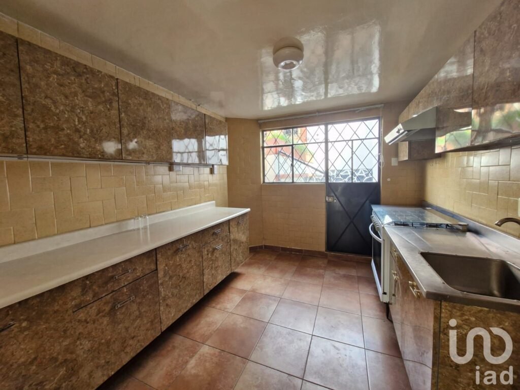 CASA EN VENTA EN AMPLIACIÓN LAS ÁGUILAS