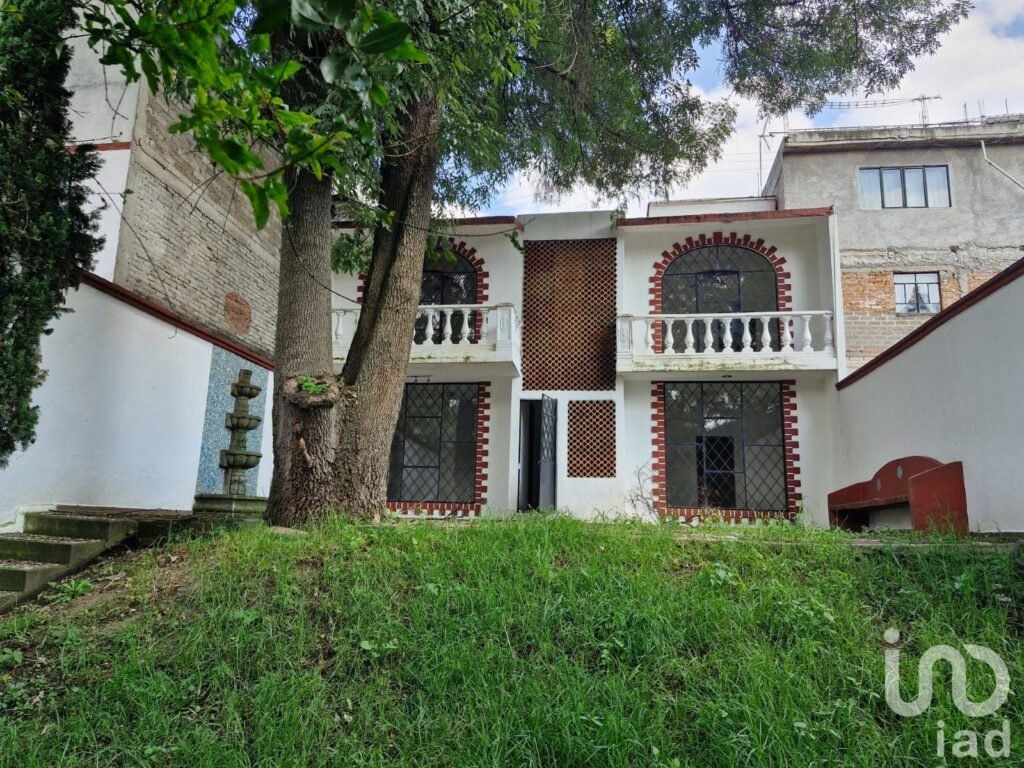 CASA EN VENTA EN AMPLIACIÓN LAS ÁGUILAS