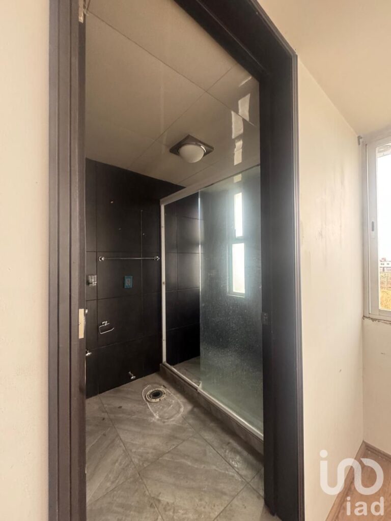 CASA EN VENTA EN CAPULTITLAN, TOLUCA NO ES ULTIMO PRECIO ACEPTA OFERTAS,  DANF 533177