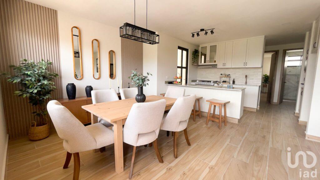 Departamento en planta baja con jardín privado y acabados de lujo cerca de Morrillotla