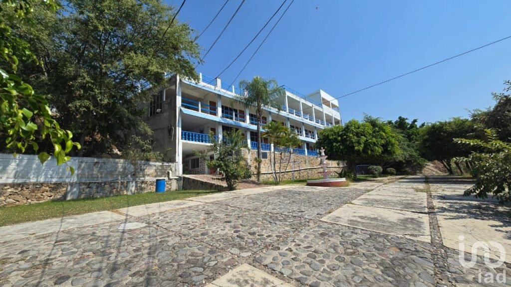 Hotel con una vista espectacular y la mejor ubcación en Tequesquitengo.