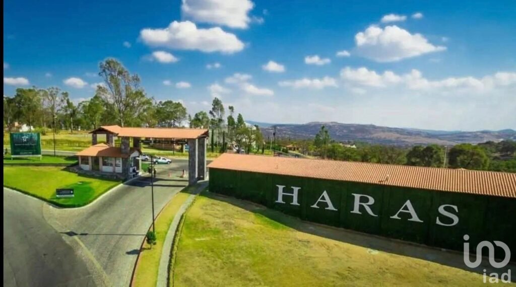 venta de Terreno en Haras del Bosque 810 m2 - 2228075 terreno en venta venta de terreno en haras del bosque 810 m2 252165