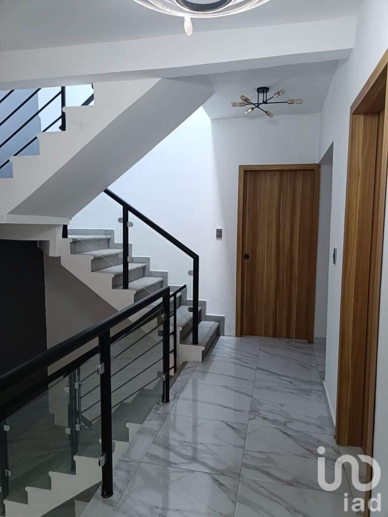 CASA  EN VENTA CON RECAMARA EN PLANTA BAJA, EN RESIDENCIAL TERRANOVA