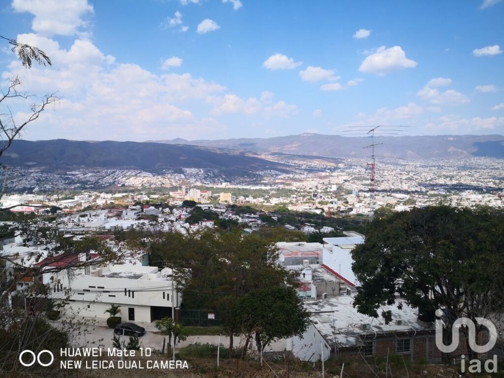 TERRENO EN VENTA  DE 2,900 M2, EN LOMAS DE MATUMATZA, TUXTLA