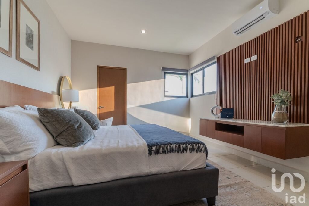 CASA EN VENTA DE UN PISO EN CONKAL MERIDA YUCATAN