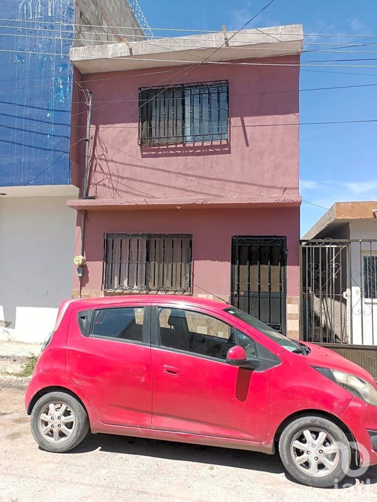 ? ¡SE VENDE CASA EN NUEVO TORREÓN!
