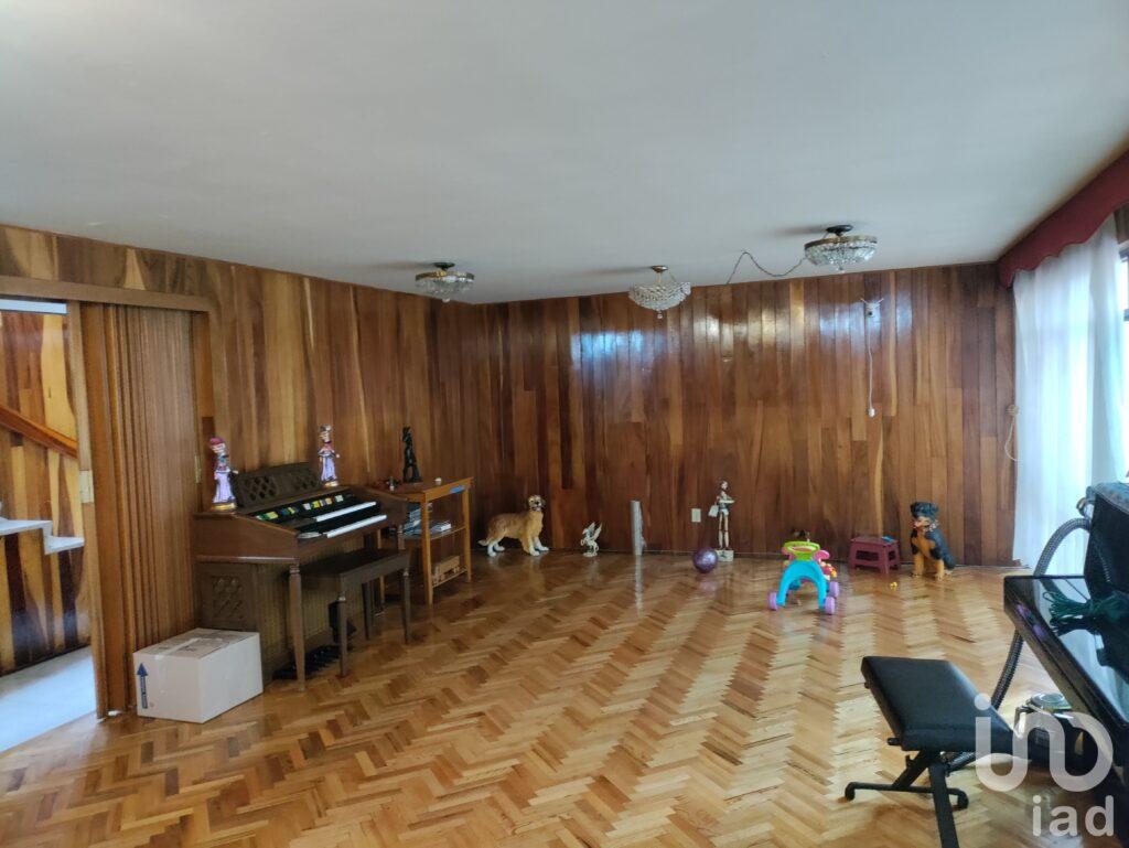 Casa en Venta en FRAC BOSQUE DE ECHEGARAY