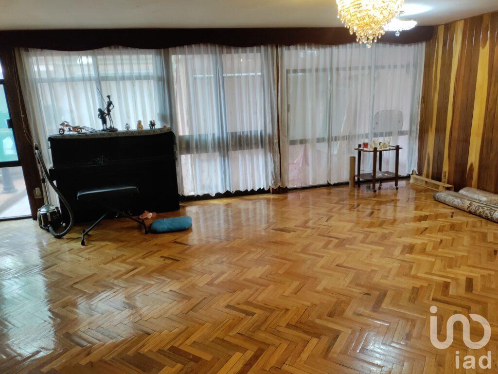 Casa en Venta en FRAC BOSQUE DE ECHEGARAY