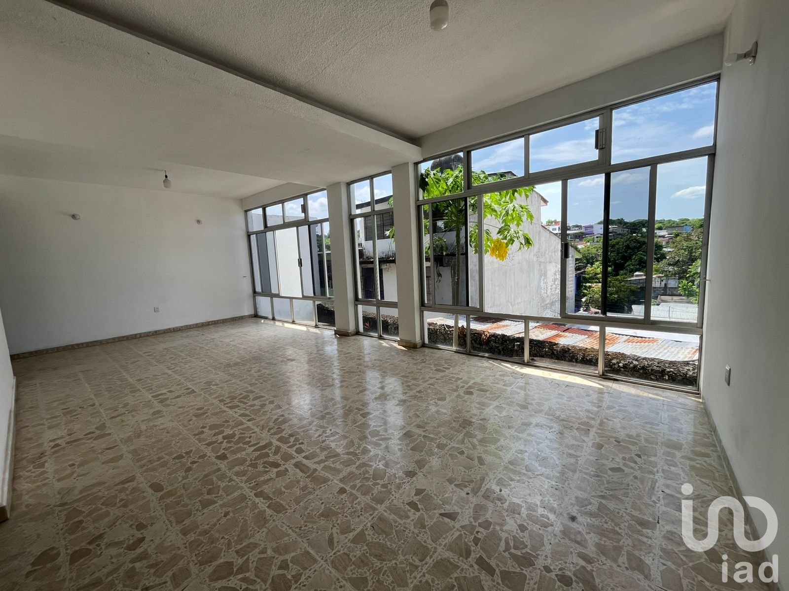 Casa en renta para área comercial en el centro de San Andrés Tuxtla, Veracruz Casa en renta para área comercial en el centro de San Andrés Tuxtla, Veracruz