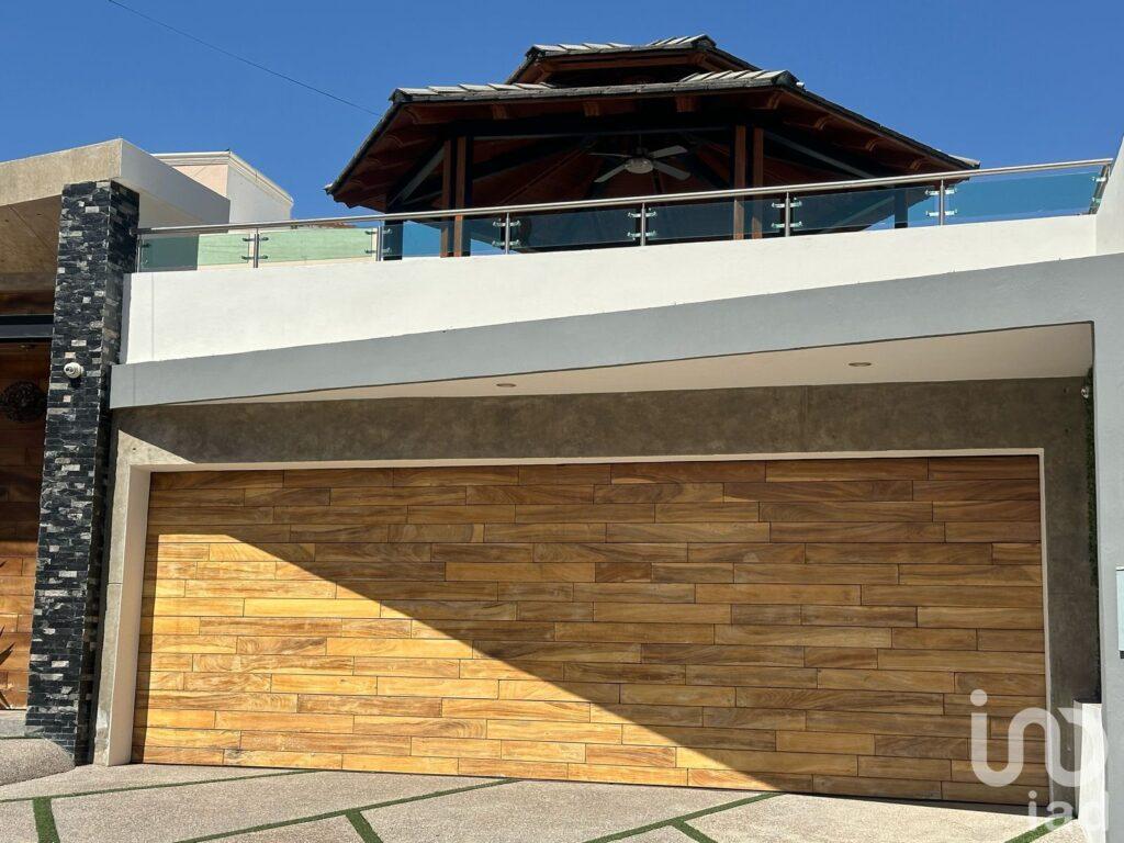 RENTA DE CASA AMUEBLADA EN COLINAS DE SAN MIGUEL EN CULIACAN