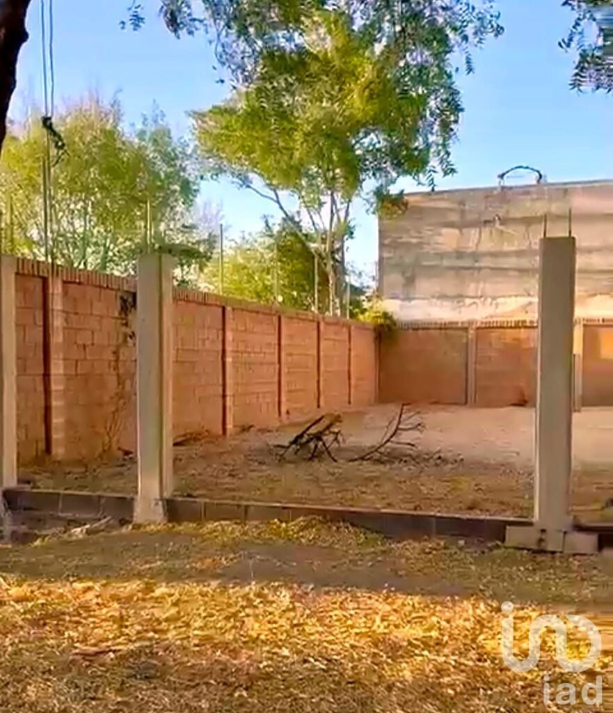 VENTA DE TERRENO EN FRACC. ENRIQUE FELIX CASTRO 300 M2 BARDEADO BLOCK ARQUITECTONICO