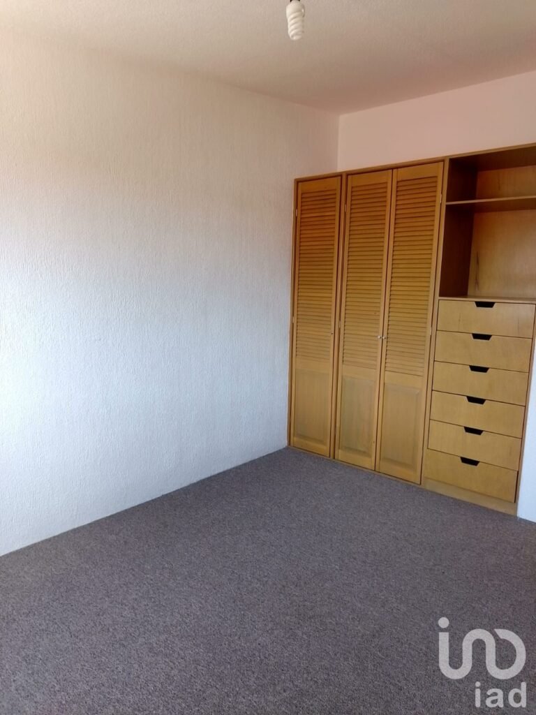 CASA EN VENTA EN TOLUCA, TLALMIMILOLPAN