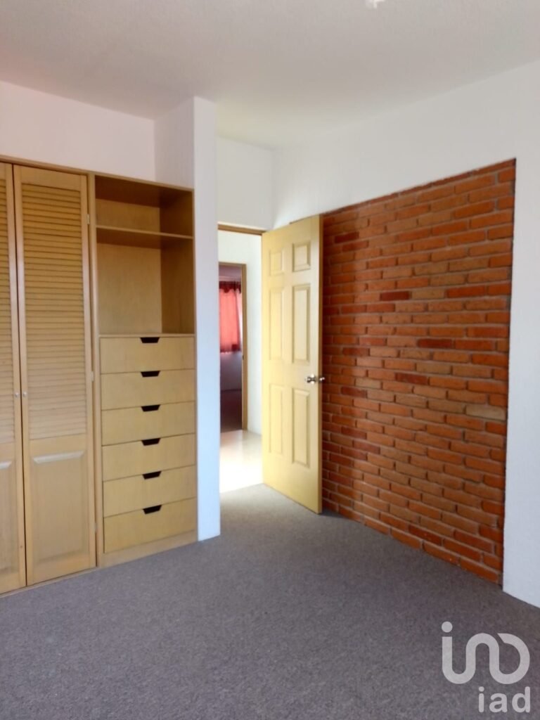 CASA EN VENTA EN TOLUCA, TLALMIMILOLPAN