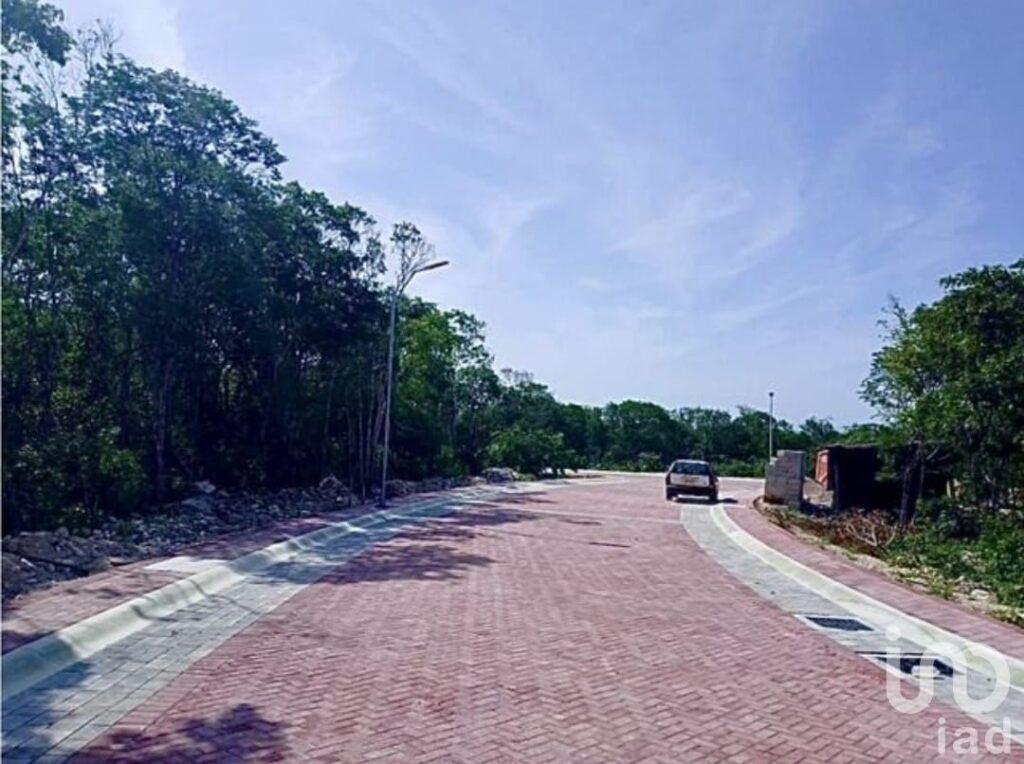 Ciudad Maderas Merida terreno Venta