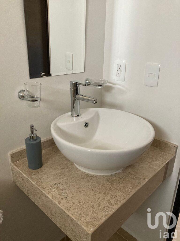 DEPARTAMENTO EN RENTA REAL AMALFI PLAYA DEL CARMEN