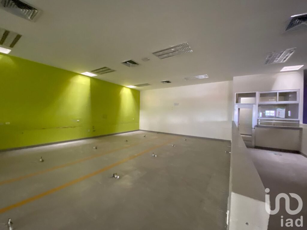 EN RENTA CORPORATIVO EN TLANEPANTLA DE BAZ ,OFICINAS Y COMERCIAL.