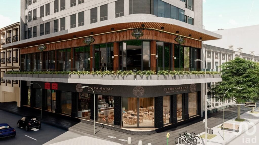 EDIFICIO EN RENTA, IDEAL PARA HOTEL, UBICADO FRENTE A BELLAS ARTES, CDMX.