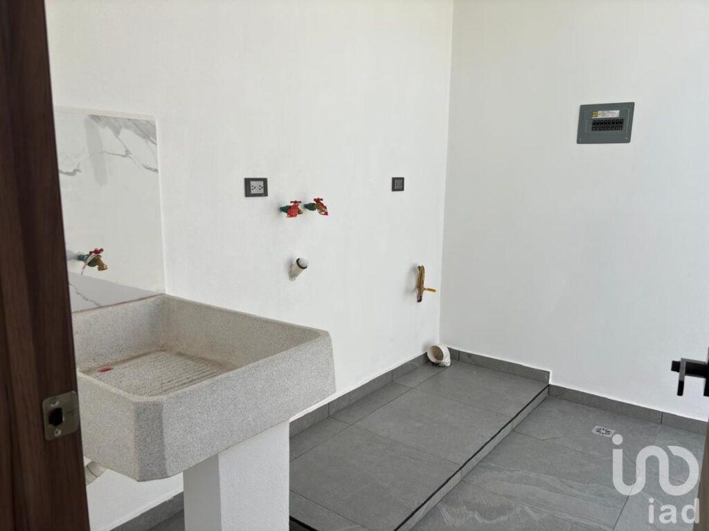 PRE VENTA CASA EN LOMAS DE ANGELOPOLIS