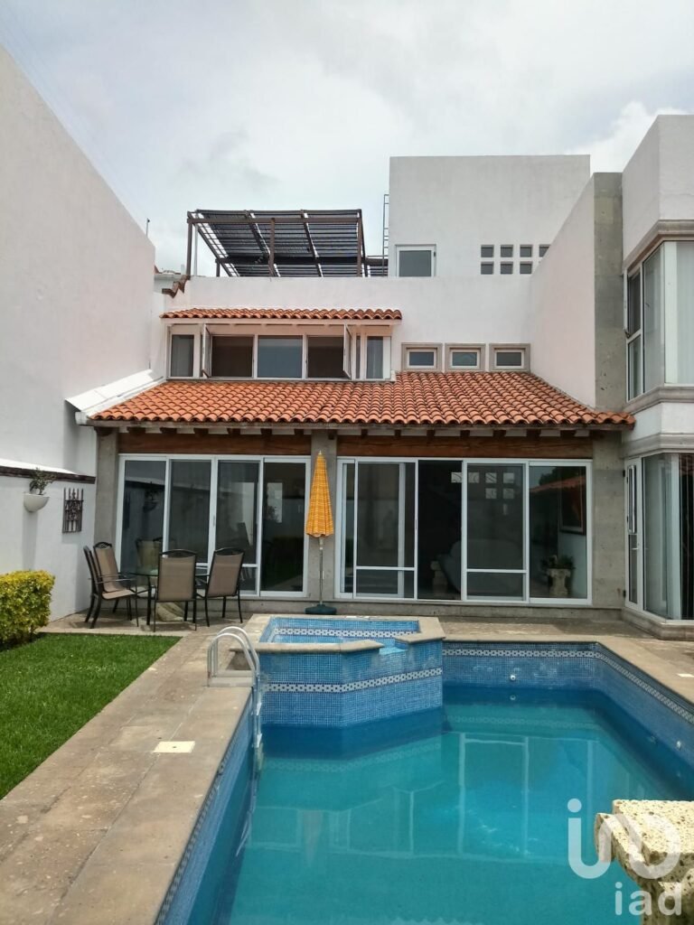 (CONDOMINIO LOMA LINDA ) CASA EN VENTA EN LOMAS DE AHUATLÁN.