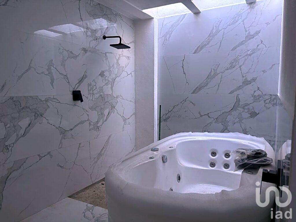 PRE VENTA DE CASA EN LOMAS DE ANGELOPOLIS