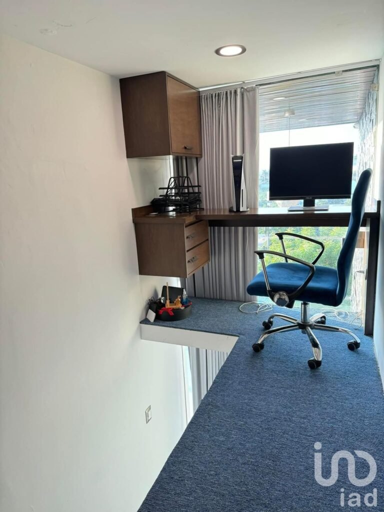 VENTA DE CASA EN COLINAS DE SAN MIGUEL  3 NIVELES , CULIACAN, SIN.