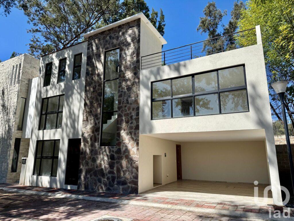 VENTA DE CASA NUEVA EN ZEREZOTLA, CHOLULA