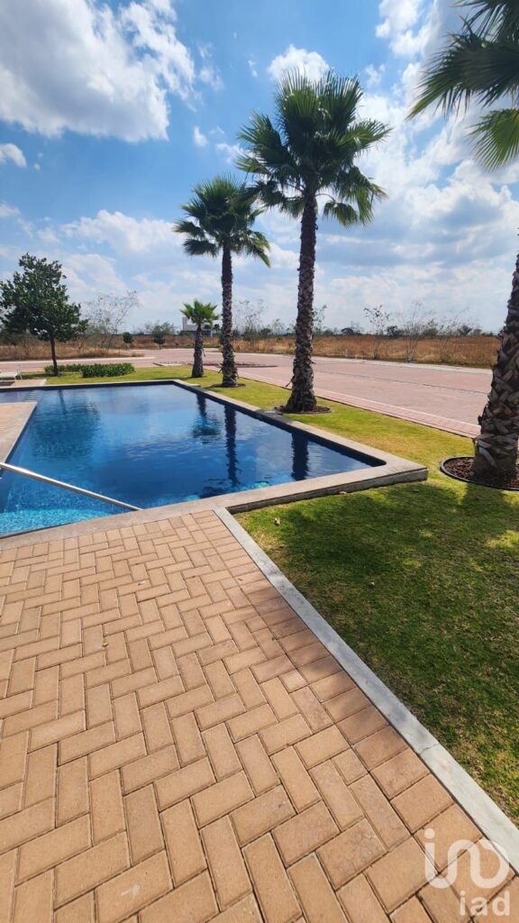 Lote Residencial en Ciudad Maderas Sur 2 ¡Con Amenidades de Lujo:Tu Próxima Gran Inversión