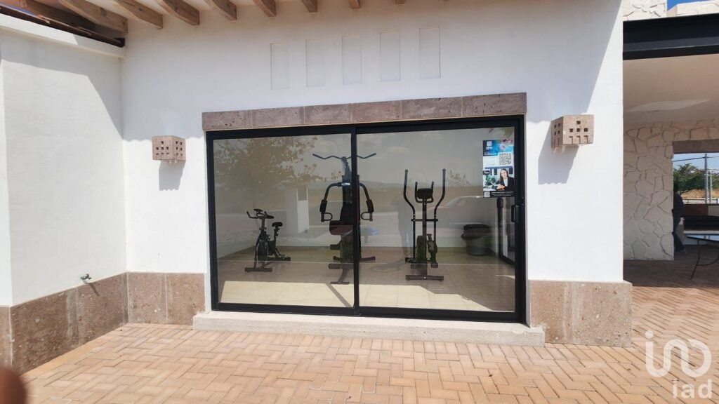 Lote Residencial en Ciudad Maderas Sur 2 ¡Con Amenidades de Lujo:Tu Próxima Gran Inversión