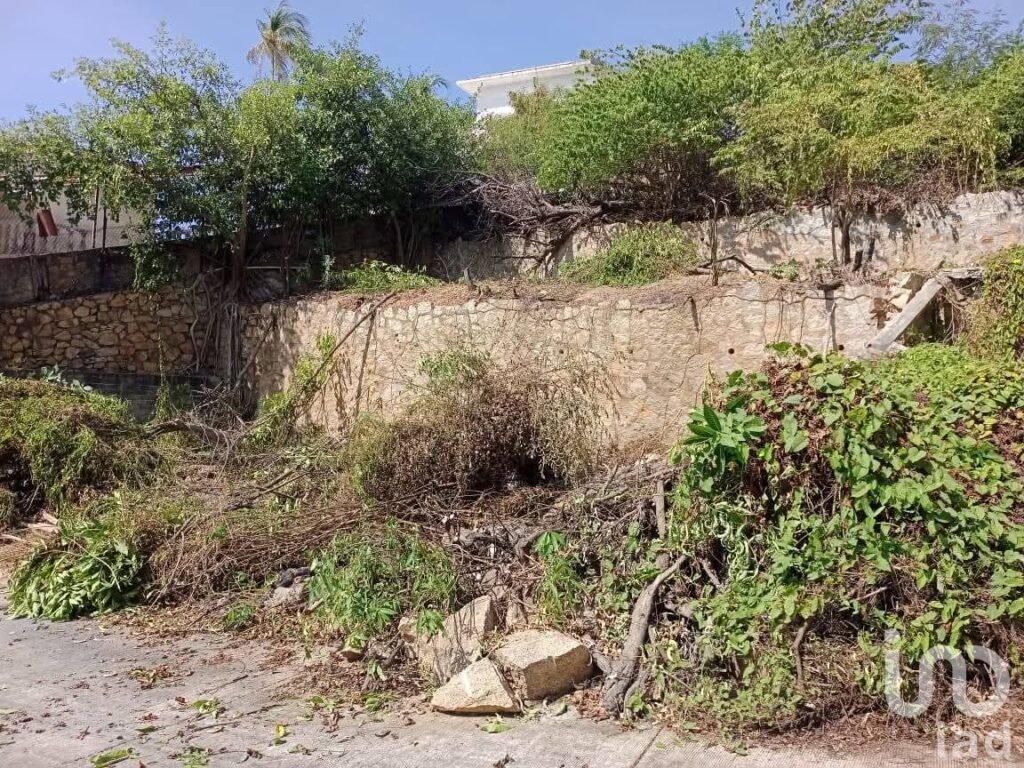 TERRENO EN VENTA EN FRACCIONAMIENTO LAS PLAYAS ACAPULCO