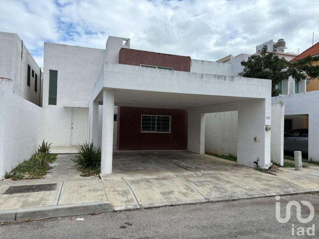 Casa en renta ideal para oficinas, norte de Mérida, Altabrisa